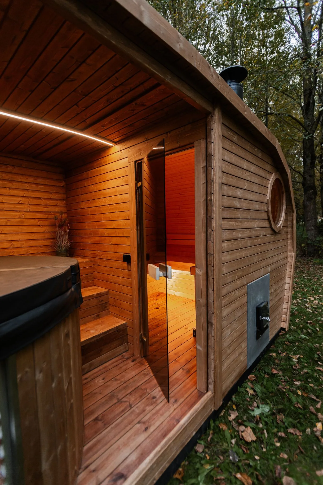 2-in-1 BUITENSAUNA + HOTTUB 4.9M x 2.45M, Ostend 9 2in1-Oasis-sauna-hot-tub-21